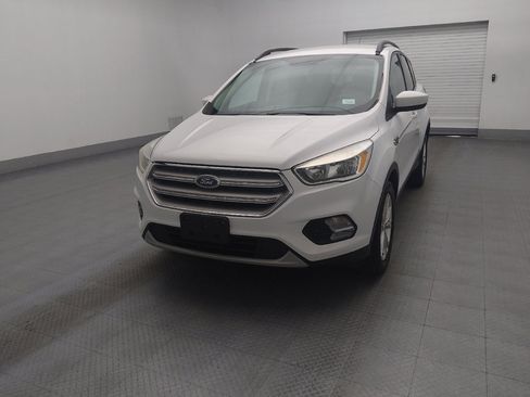 Used 2018 Ford Escape SE image 15