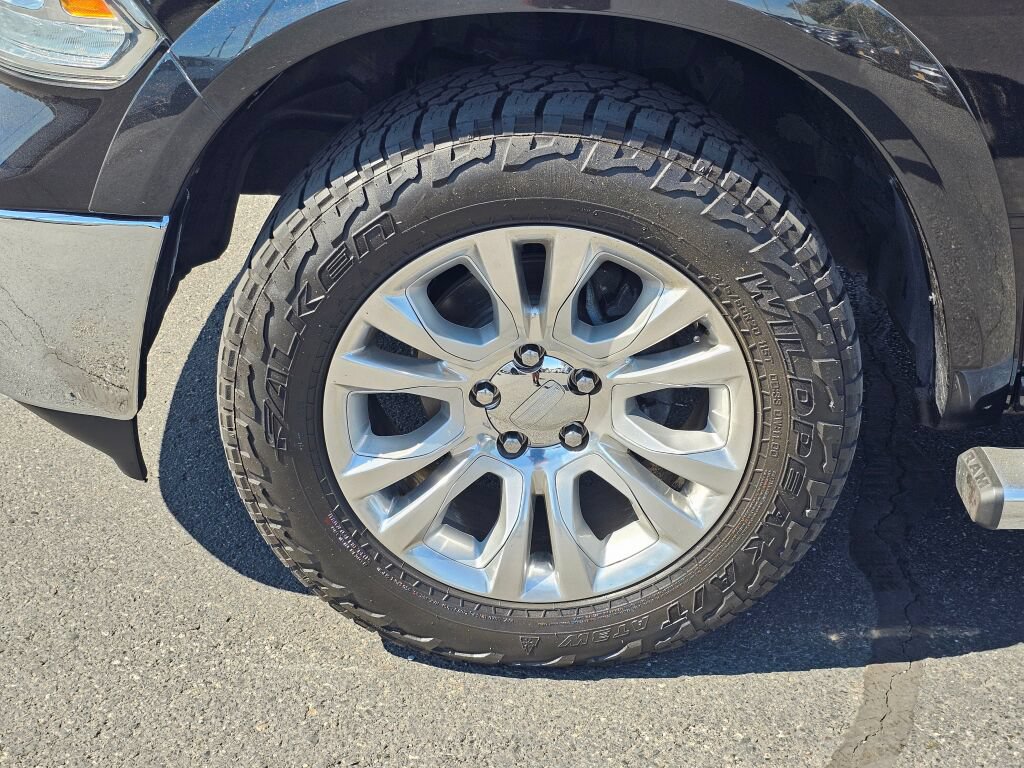 Used 2017 RAM 1500 Laramie Longhorn AWD/4WD image 10