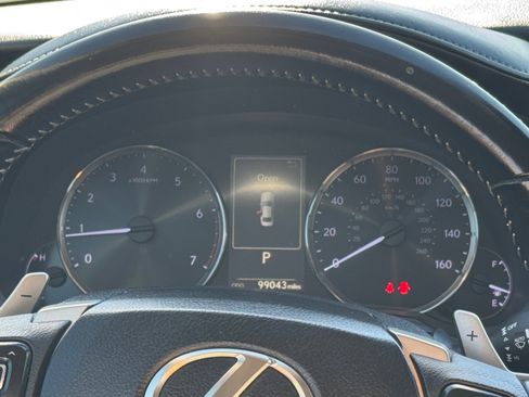 Used 2018 Lexus IS 300 300 image 17