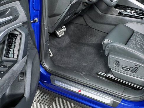 New 2025 Audi SQ5 Premium Plus image 8