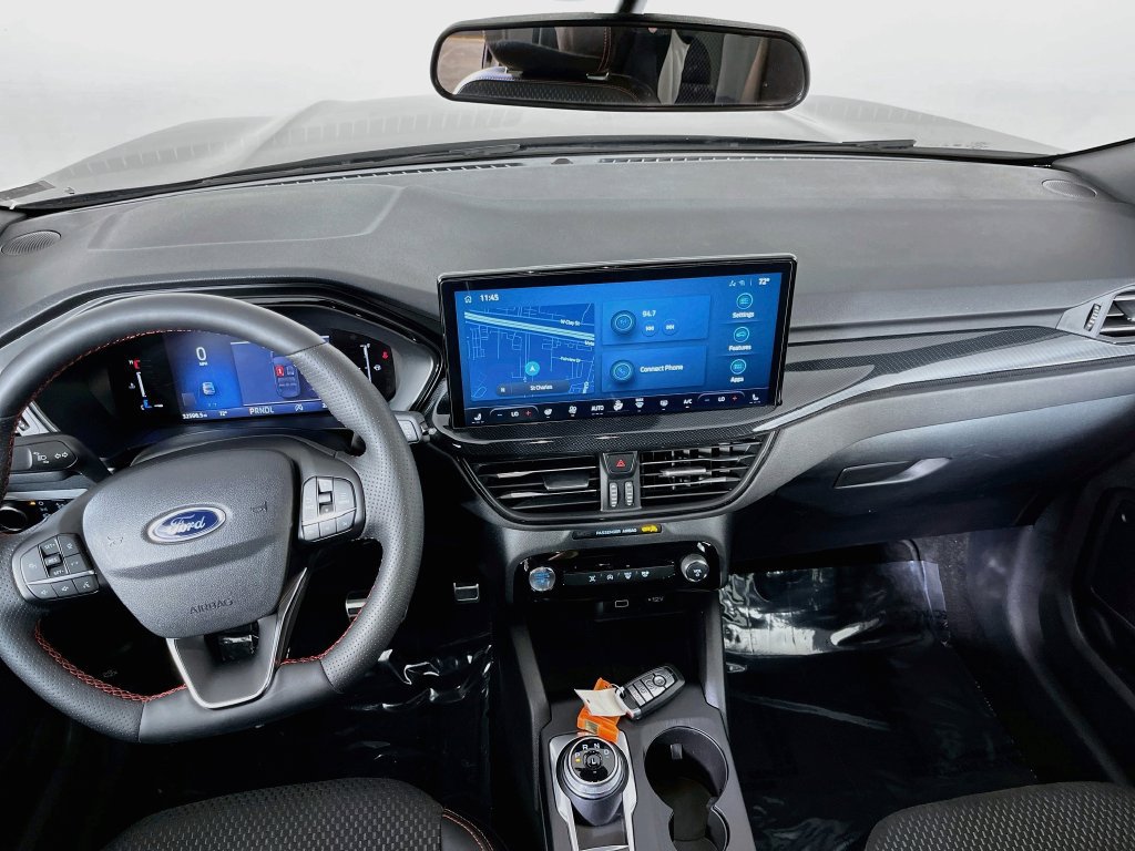 Used 2024 Ford Escape ST-Line w/ Tech Pack #1 FWD image 10