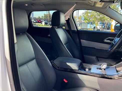 Used 2024 Land Rover Range Rover Velar S image 7