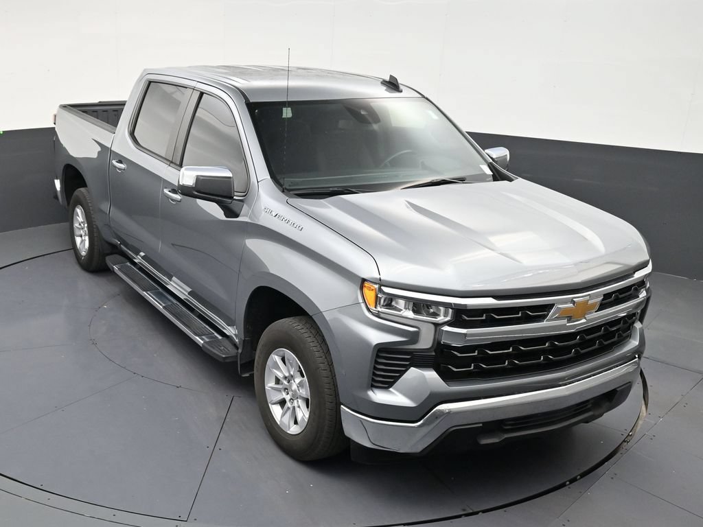 Used 2024 Chevrolet Silverado 1500 LT RWD image 15