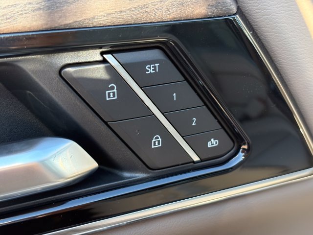New 2026 GMC Yukon Denali w/ Denali Reserve Package RWD image 25