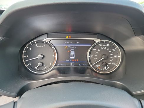 Used 2025 Nissan Altima 2.5 SV FWD image 23