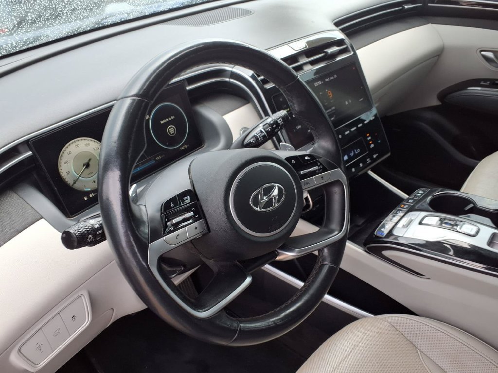 Used 2022 Hyundai Tucson Limited FWD image 17