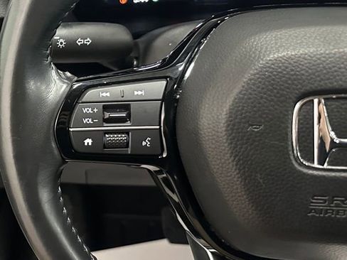 Used 2023 Honda CR-V EX-L image 12