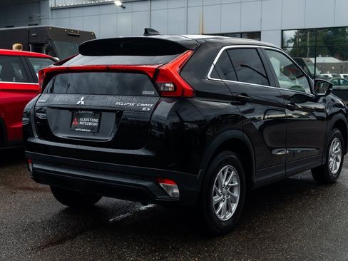 Used 2019 Mitsubishi Eclipse Cross ES image 6