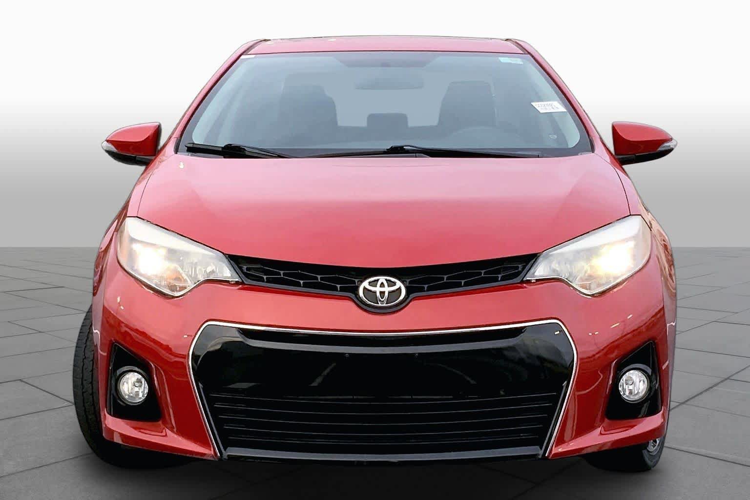 Used 2016 Toyota Corolla S w/ Driver Convenience Package FWD image 4