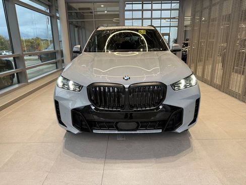 New 2026 BMW X5 xDrive40i image 2