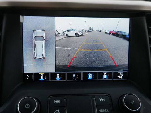 Used 2020 GMC Acadia Denali w/ Trailering Package image 19