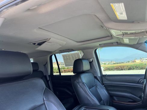 Used 2017 GMC Yukon SLT w/ Open Road Package image 19