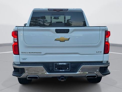 Used 2022 Chevrolet Silverado 1500 LTZ w/ LTZ Premium Package image 4