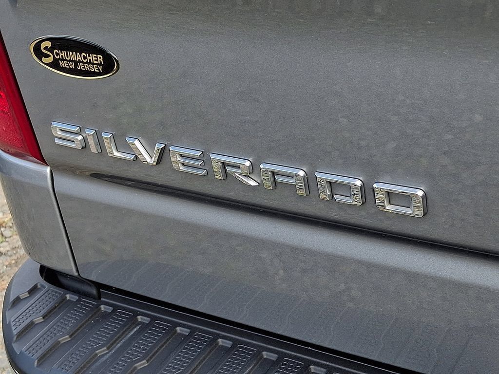 Certified 2024 Chevrolet Silverado 1500 LT AWD/4WD image 30