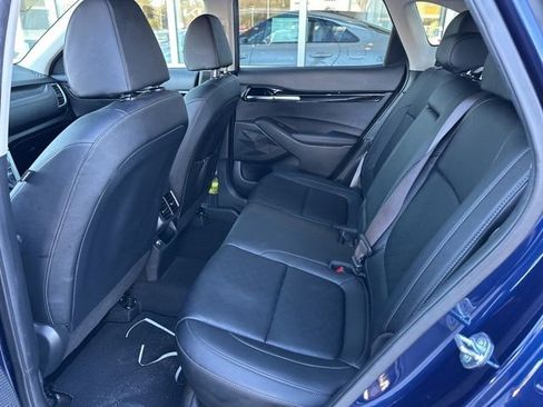 Used 2023 Kia Seltos SX image 45