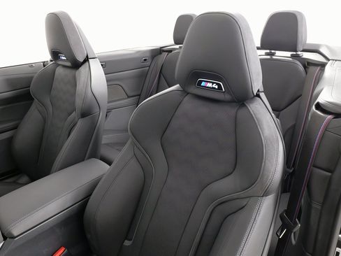 Used 2023 BMW M4 xDrive Competition image 37