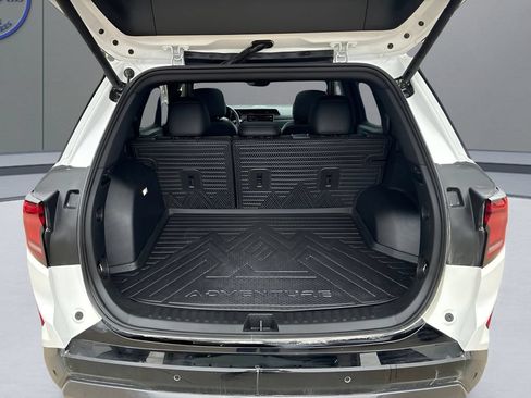 Used 2026 GMC Terrain AT4 w/ Convenience Package III AWD/4WD image 15