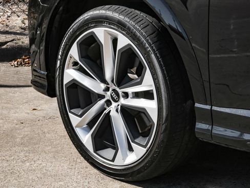 Used 2021 Audi Q3 2.0T Premium Plus w/ Premium Plus Package image 68