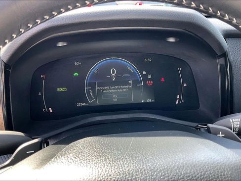 Used 2025 Toyota Camry SE image 20