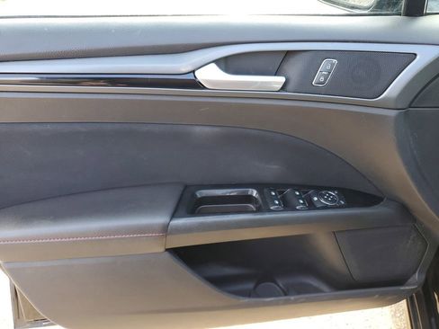 Used 2013 Ford Fusion SE image 20