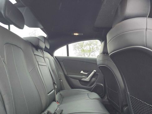 Used 2021 Mercedes-Benz CLA 250 image 12