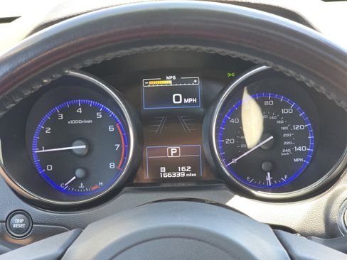 Used 2016 Subaru Outback 2.5i Limited AWD/4WD image 32