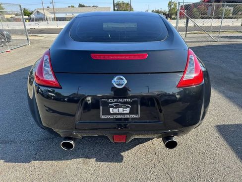 Used 2013 Nissan 370Z Coupe RWD image 6
