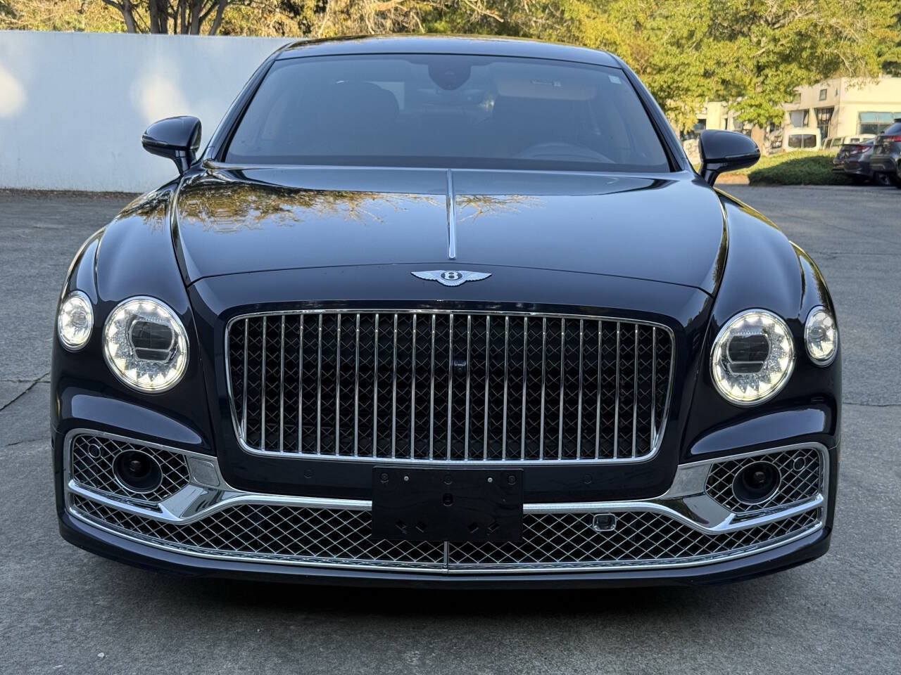 Used 2022 Bentley Flying Spur V8 AWD/4WD image 5