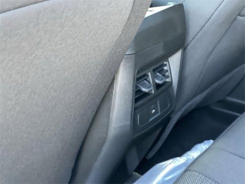 New 2026 GMC Canyon Elevation w/ LPO, Black Badging Package image 26