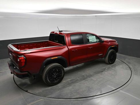 New 2026 GMC Canyon Elevation w/ Convenience Package image 31