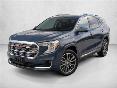 Used 2024 GMC Terrain Denali w/ Denali Premium Package