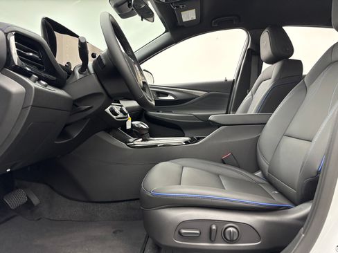 New 2026 Buick Envista Sport Touring w/ Convenience I Package FWD image 15