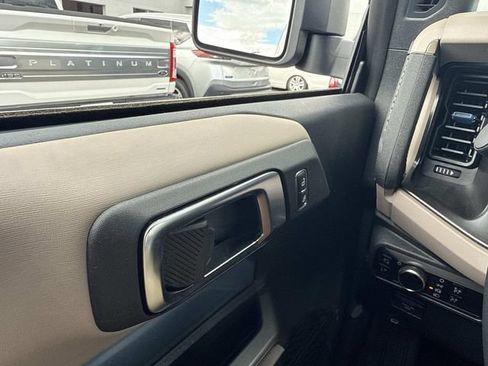 Used 2023 Ford Bronco Wildtrak AWD/4WD image 36