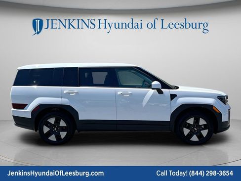 New 2026 Hyundai Santa Fe SE FWD image 3