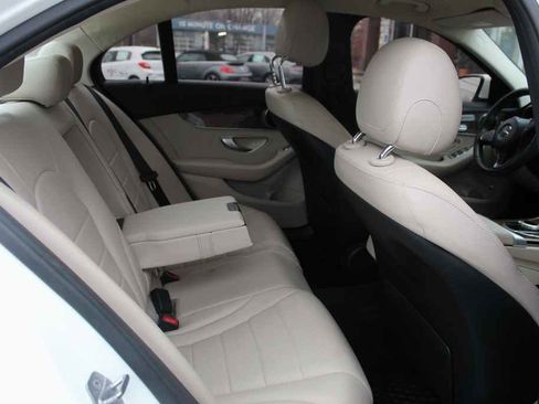 Used 2017 Mercedes-Benz C 300 Sedan image 25