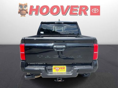 Used 2024 Toyota Tacoma SR5 w/ SR5 Upgrade Package image 3