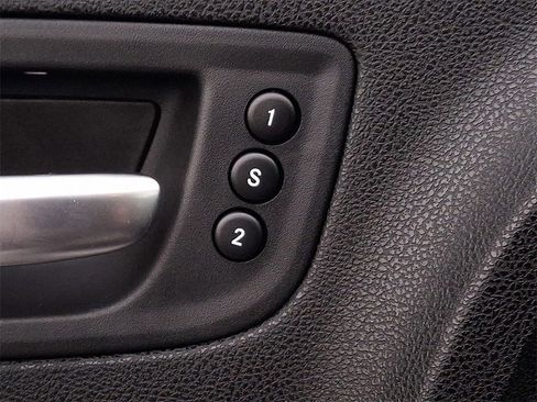 Used 2021 Dodge Charger SXT w/ Leather Interior Group image 27