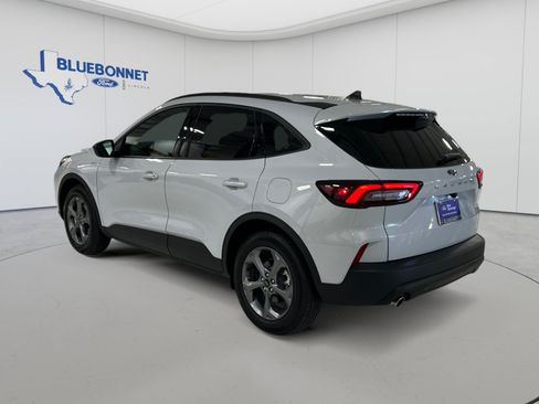 Used 2025 Ford Escape ST-Line FWD image 7