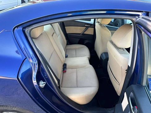 Used 2013 MAZDA MAZDA3 i Touring FWD image 21