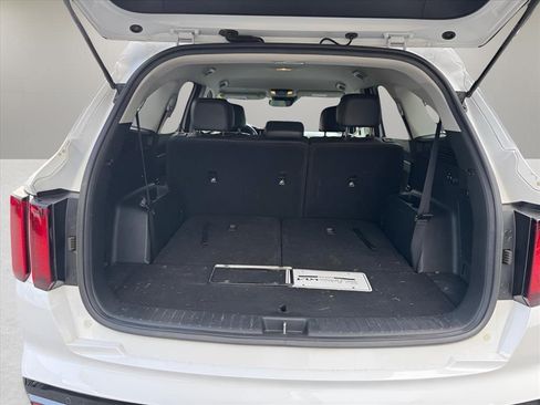 Used 2023 Kia Sorento S FWD image 12
