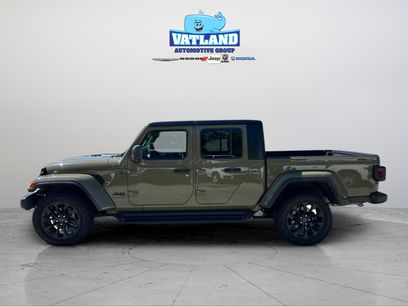 Certified 2025 Jeep Gladiator Sport