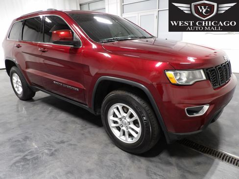 Used 2020 Jeep Grand Cherokee Laredo AWD/4WD image 1