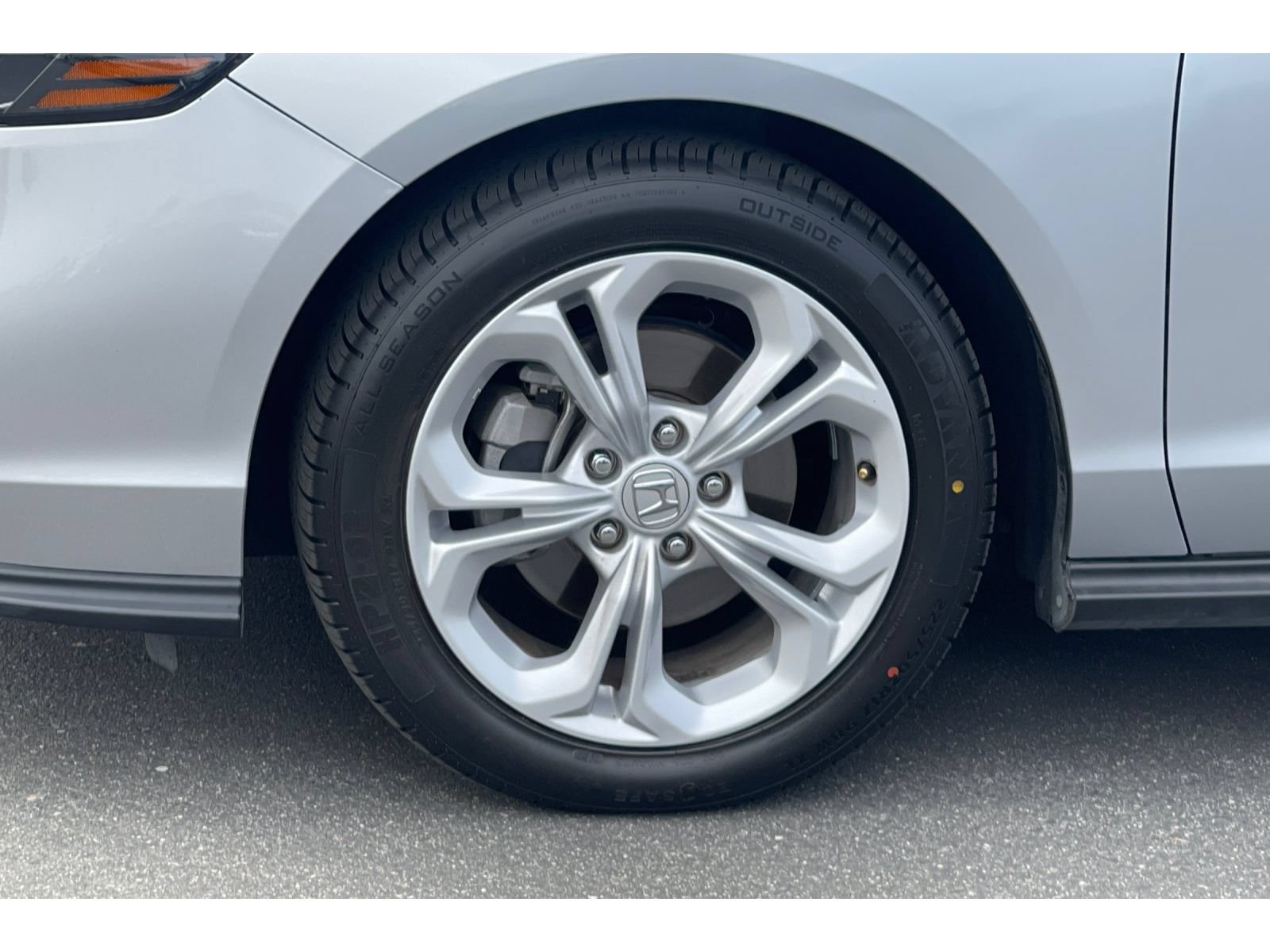 Used 2024 Honda Accord LX image 37