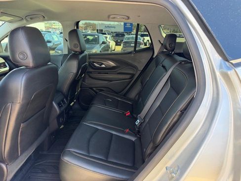 Used 2019 GMC Terrain SLT image 8