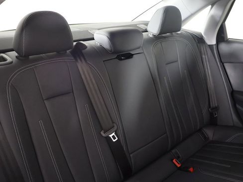 Used 2023 Audi A4 2.0T Premium image 34