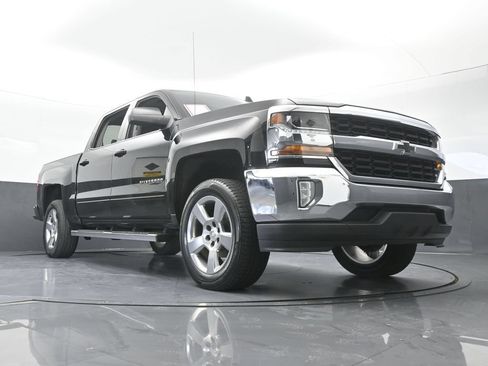 Used 2018 Chevrolet Silverado 1500 LT w/ All Star Edition RWD image 59