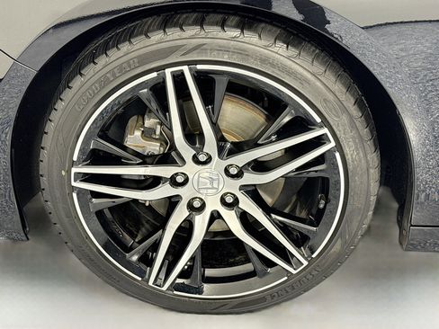 Certified 2021 Honda Accord Touring image 32