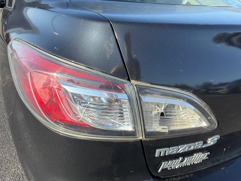 Used 2012 MAZDA MAZDA3 i Sport FWD image 11