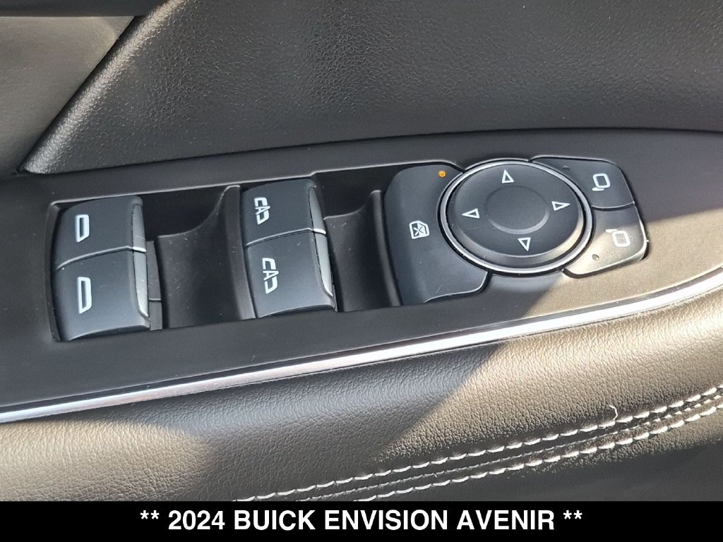 Used 2024 Buick Envision Avenir AWD/4WD image 27