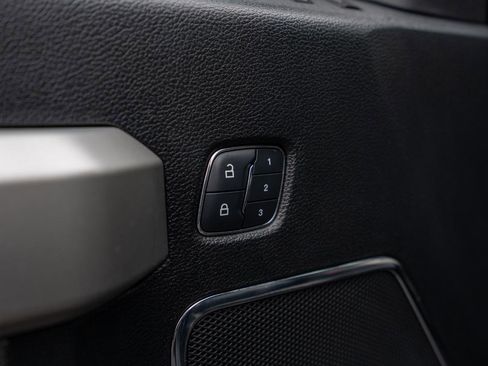 Used 2017 Ford F250 Lariat w/ Lariat Value Package image 15